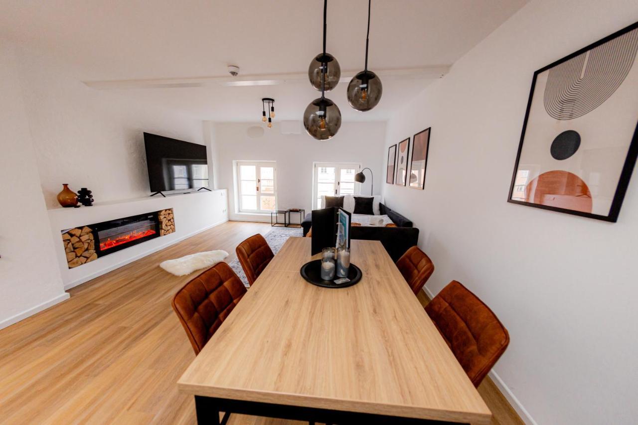 Highlight Am Stadtplatz Muehldorf - C4S Come4Stay - 2 Zimmer Wohnung I Bis Zu 5 Gaeste Bagian luar foto