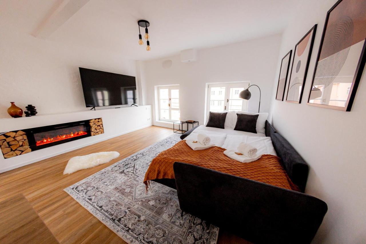 Highlight Am Stadtplatz Muehldorf - C4S Come4Stay - 2 Zimmer Wohnung I Bis Zu 5 Gaeste Bagian luar foto